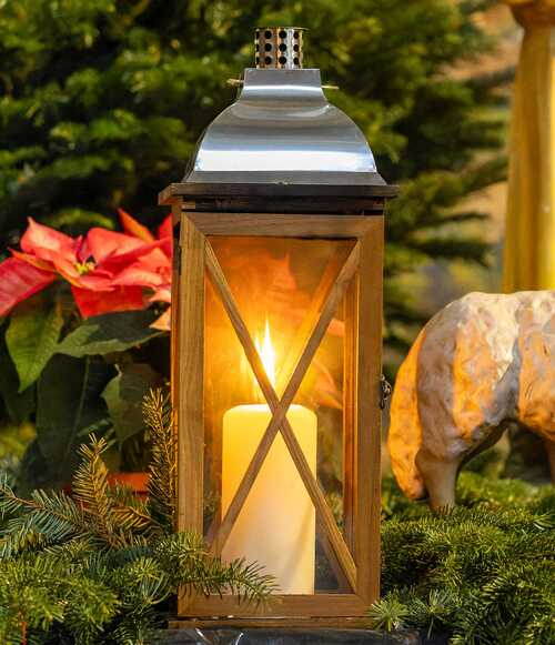 Friedenslicht aus Betlehem / Erzdiözese Wien/ Schönlaub Pfarre Mariahilf in Wien Neubau